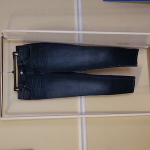 Size 1 Chico's the So Slimming Girlfriend  Ankle jeans